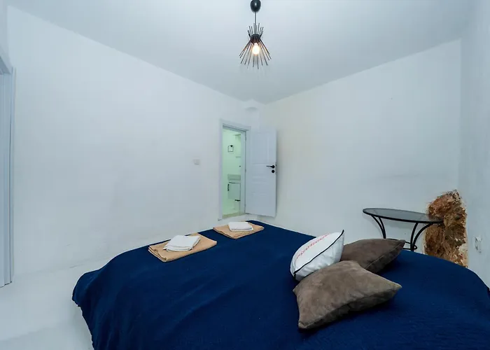 Mai By Downtown Apartment *