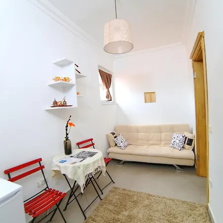 Mai By Downtown Apartment *